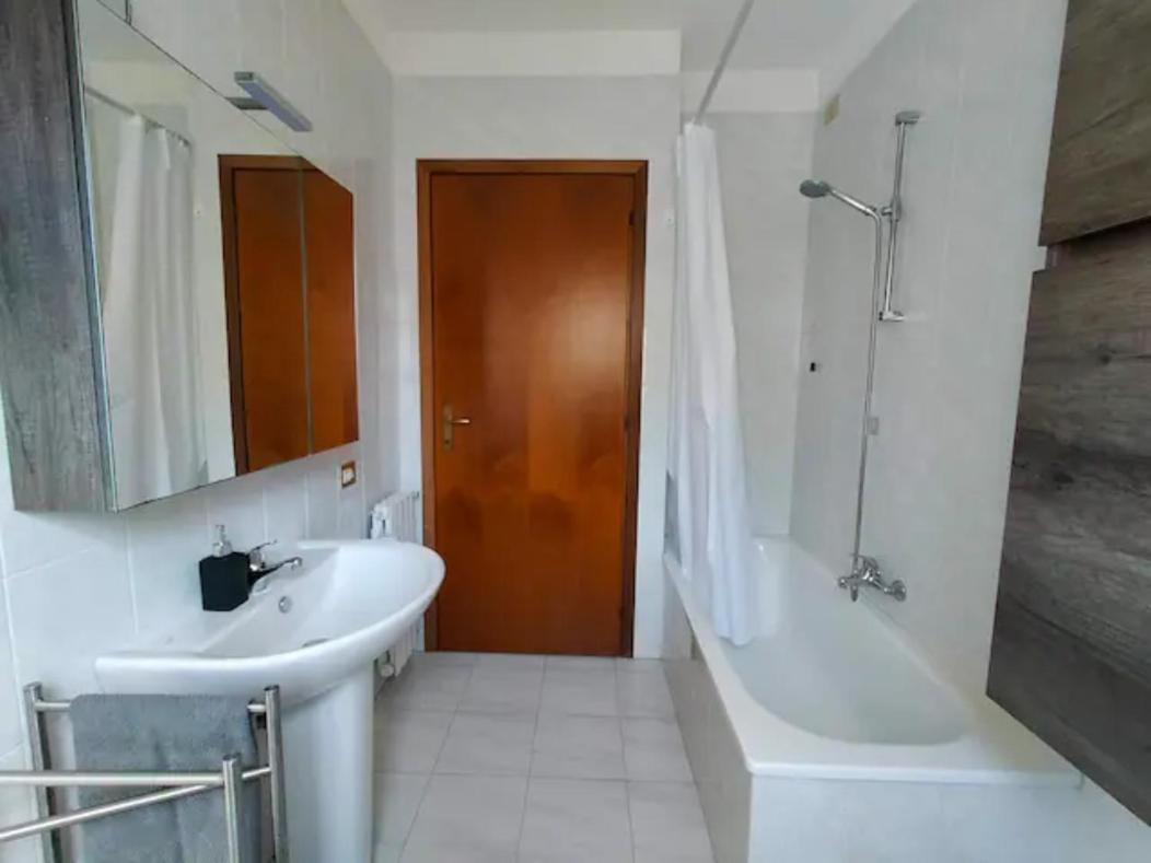 Apartment In Sardinia Decimomannu Exterior photo